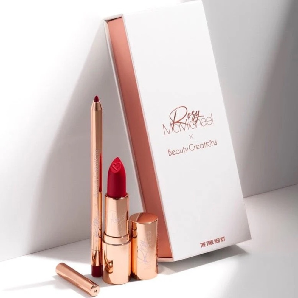 red lip with lip liner